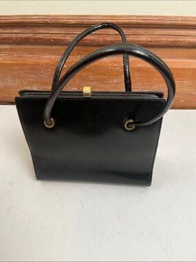 Classic Dofan Black Women's Top-Handle Bag